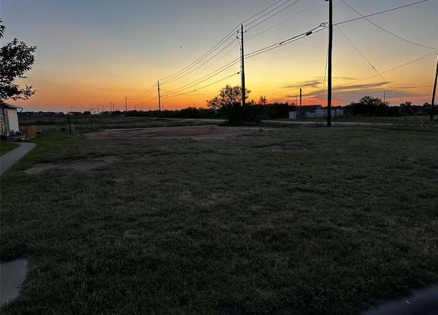 Property at 3 Amy Cir, Wichita Falls, TX 76310