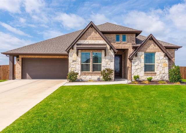 Property at 12505 Yellowstone St, Godley, TX 76044, 4 beds, 2.5 baths