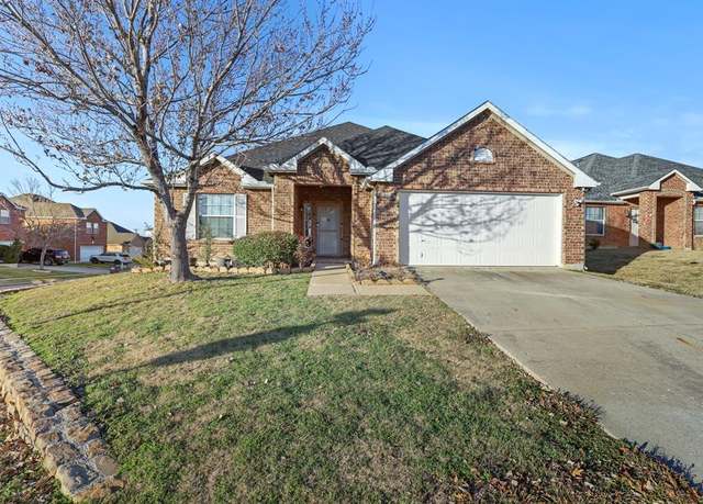 Property at 1901 Grand Fir Dr, Little Elm, TX 75068, 4 beds, 2 baths