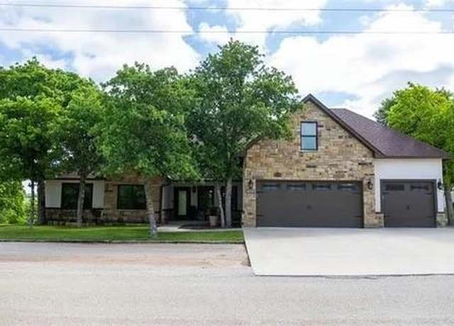 Property at 658 Oak Point Dr, May, TX 76857, 5 beds, 3.5 baths