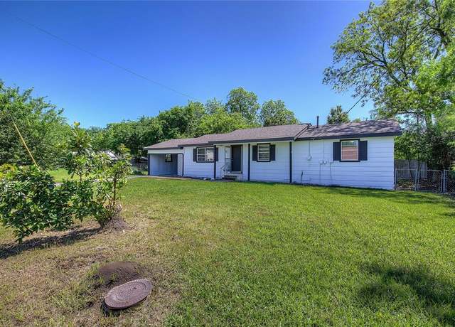 Property at 101 Mcbride St, Lone Oak, TX 75453, 3 beds, 2 baths