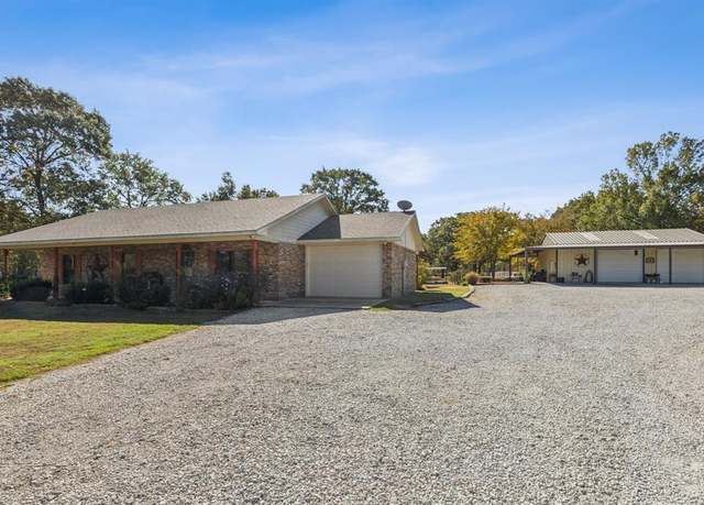 Property at 2371 W US Highway 69, Emory, TX 75440, 3 beds, 2 baths