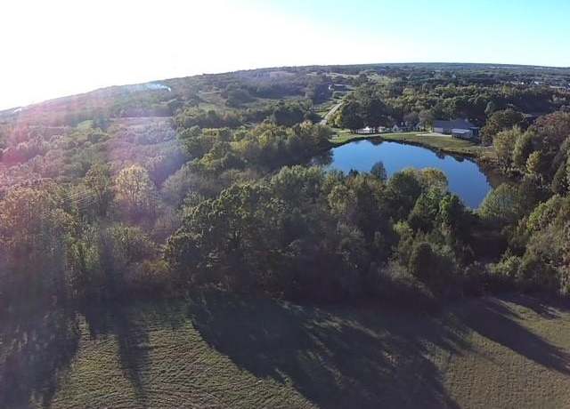 Property at 180 Rolling Hills Ct, Athens, TX 75751