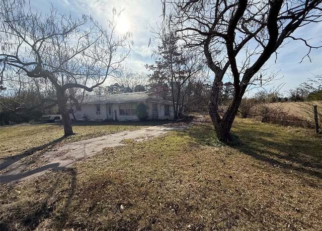 Property at 113 CR 2221 Baldwin Rd, Daingerfield, TX 75638, 3 beds, 1 bath