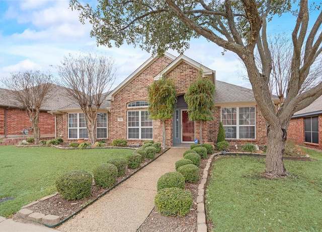 Property at 123 Crestpark Dr #36, Cedar Hill, TX 75104, 3 beds, 2 baths