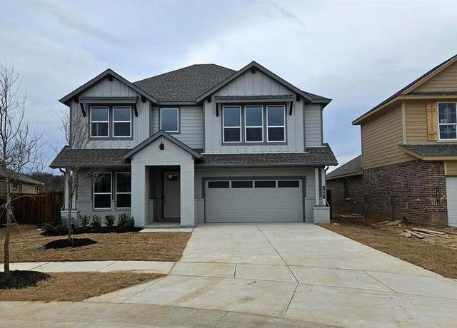 Property at 1601 Swallow St, Denton, TX 76205, 5 beds, 4 baths