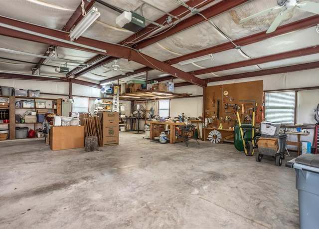 Property at 149 Red Oak, Gainesville, TX 76240, 4 beds, 2 baths