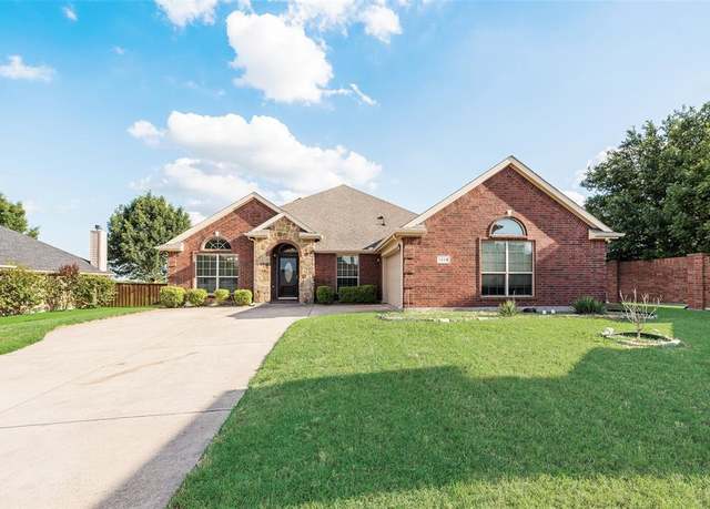 Property at 1322 Turnbridge Dr, Glenn Heights, TX 75154, 3 beds, 2 baths