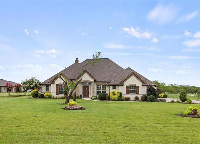 Property at 157 Eagle Pass, Royse City, TX 75189, 4 beds, 2.5 baths