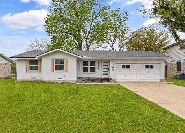 Property at 703 Caladium Dr, Mesquite, TX 75149, 4 beds, 3 baths