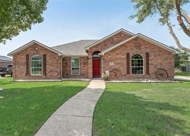 Property at 910 Grouse Rd, Glenn Heights, TX 75154, 4 beds, 2 baths