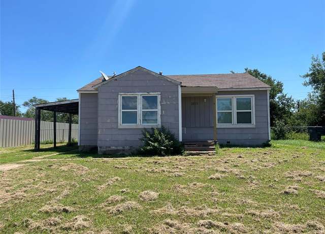 Property at 2011 Gilbert Ave, Wichita Falls, TX 76301, 2 beds, 1 bath