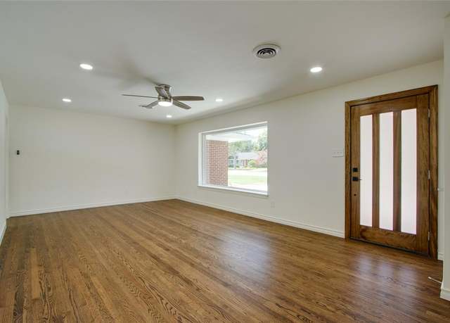 Property at 418 Frances Way, Richardson, TX 75081, 3 beds, 2 baths