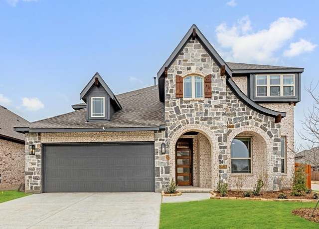 Property at 2800 Emerald Trace Dr, Denton, TX 76226, 5 beds, 3.5 baths