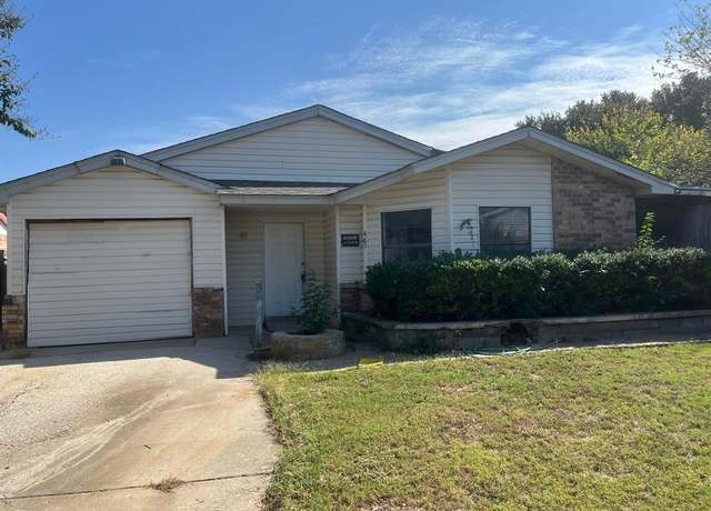 Property at 469 S Highland Dr, Cedar Hill, TX 75104, 3 beds, 1 bath