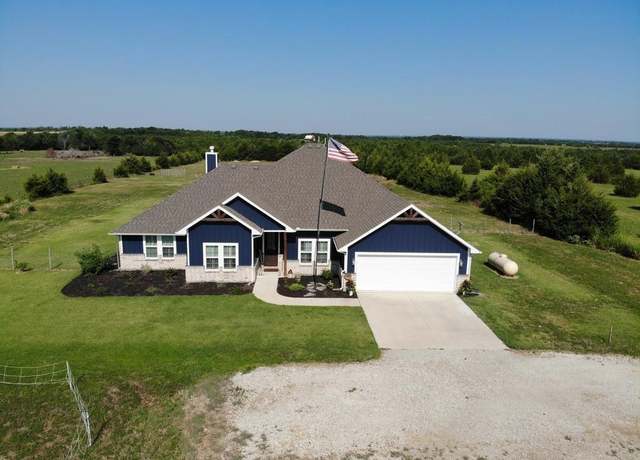 Property at 895 County Road 2909, Dodd City, TX 75438, 4 beds, 2.5 baths