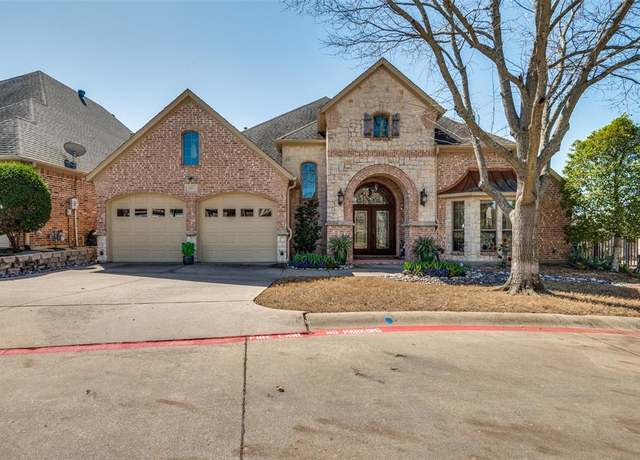 Property at 2001 Augusta Ct, Desoto, TX 75115, 2 beds, 2.5 baths