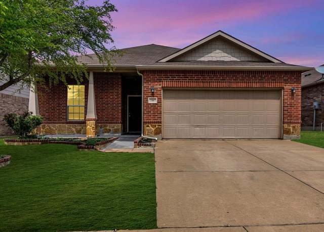 Property at 2313 Angoni Way, Fort Worth, TX 76131, 4 beds, 3 baths