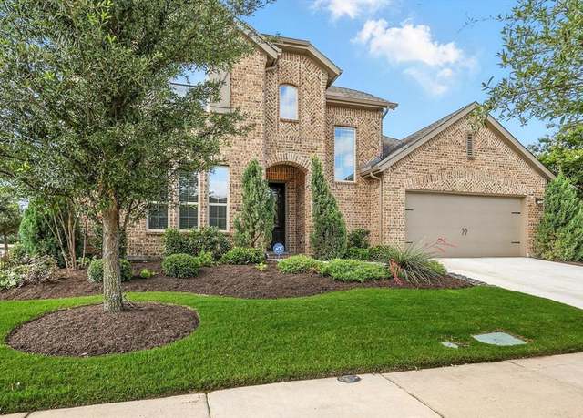 Property at 9920 Pikes Peak Pl, Little Elm, TX 75068, 4 beds, 4.5 baths