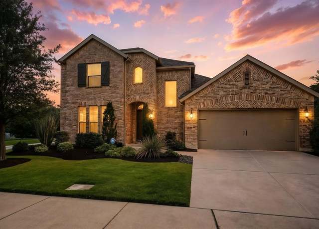 Property at 9920 Pikes Peak Pl, Little Elm, TX 75068, 4 beds, 4.5 baths