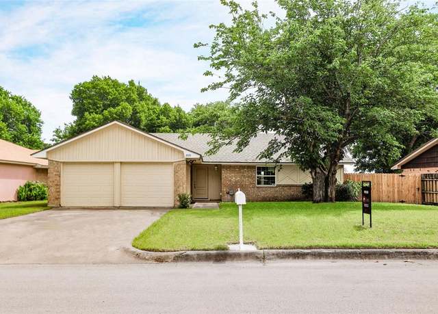 Property at 3321 Old Hickory Trl, Forest Hill, TX 76140, 3 beds, 2 baths