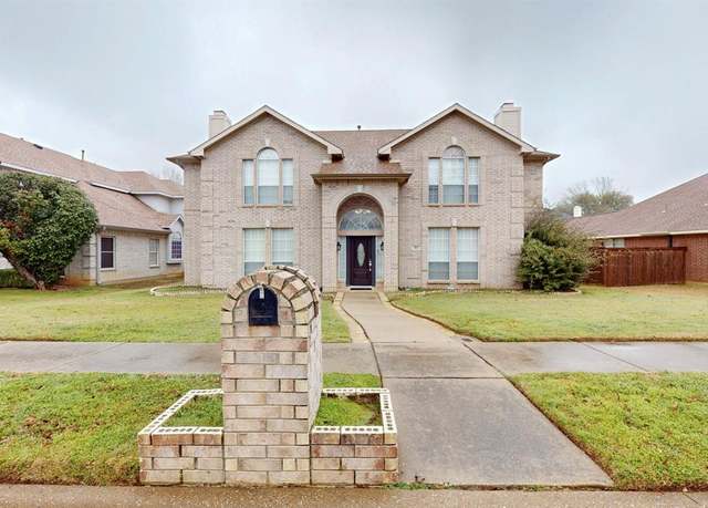 Property at 1411 Primrose Ln, Lewisville, TX 75077, 4 beds, 2.5 baths