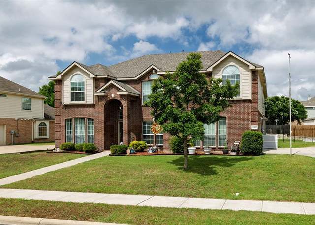 Property at 13457 Austin Stone Dr, Fort Worth, TX 76052, 5 beds, 3.5 baths