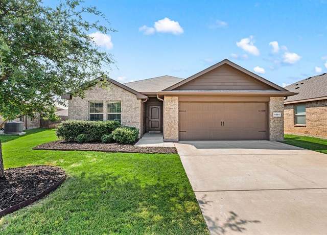 Property at 6301 Seagull Ln, Fort Worth, TX 76179, 3 beds, 2 baths