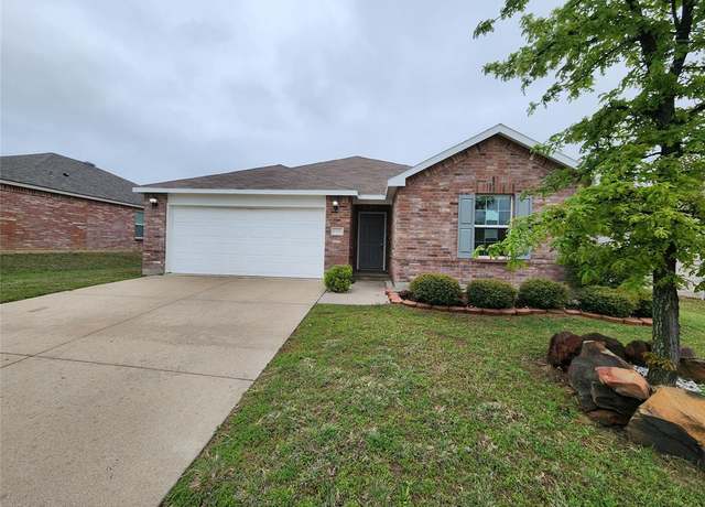 Property at 1200 Foxglove Ln, Burleson, TX 76028, 3 beds, 2 baths