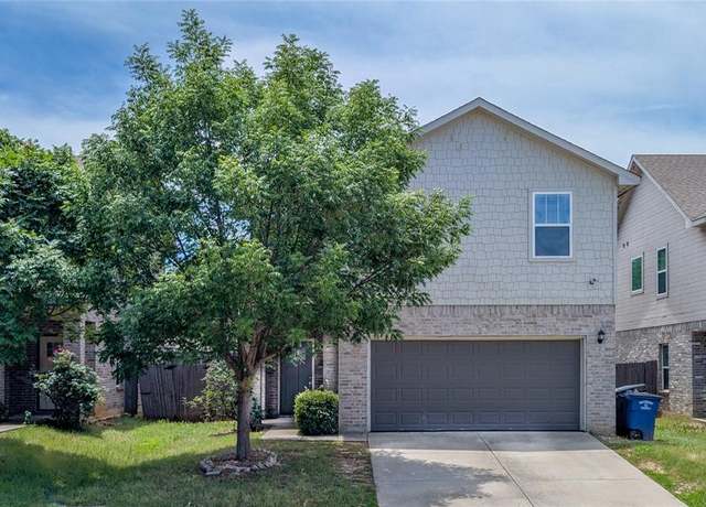 Property at 9918 Ironhorse Dr, Dallas, TX 75227, 4 beds, 2.5 baths