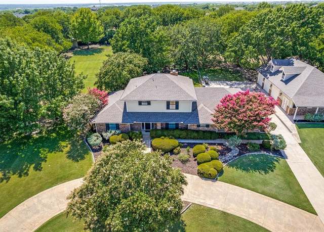 Property at 4100 Rawleigh Dr, Fort Worth, TX 76126, 4 beds, 2.5 baths