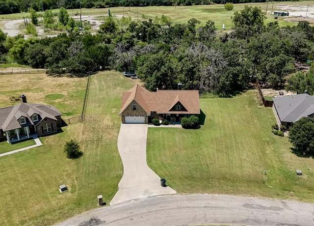 Property at 181 Savannah Dr, Weatherford, TX 76087, 4 beds, 2 baths