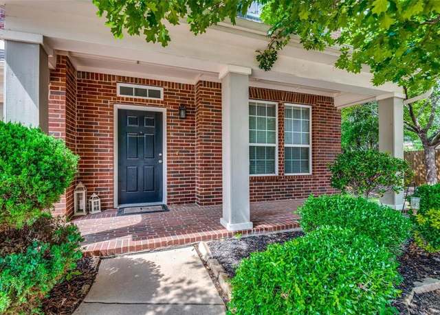 Property at 1821 Turtledove Dr, Little Elm, TX 75068, 4 beds, 2.5 baths