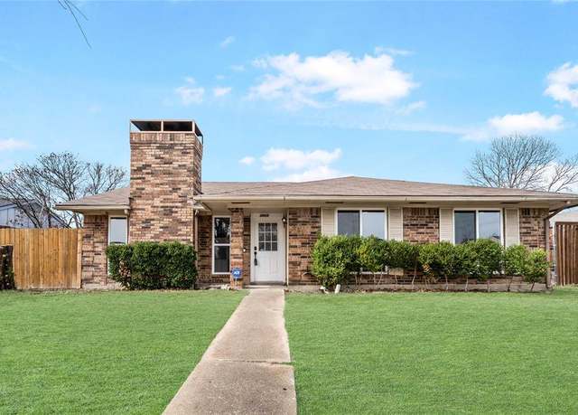 Property at 3909 Fletcher Dr, Garland, TX 75044, 3 beds, 2 baths