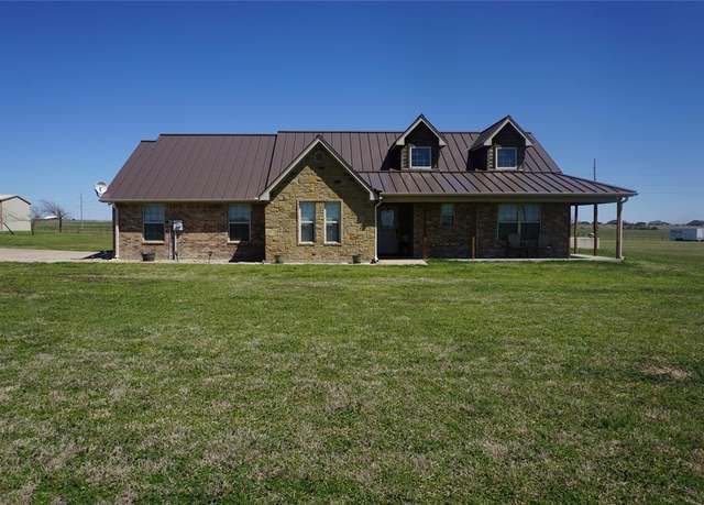 Property at 762 Sharla Smelley Rd, Weatherford, TX 76088, 3 beds, 2 baths