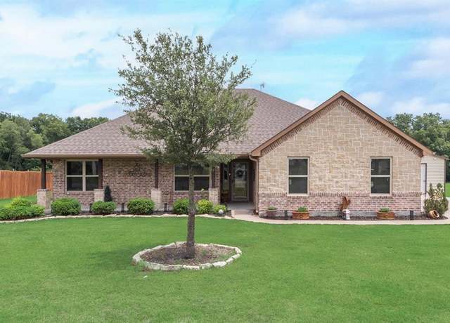 Property at 1080 Lester Burt Rd, Farmersville, TX 75442, 3 beds, 2 baths