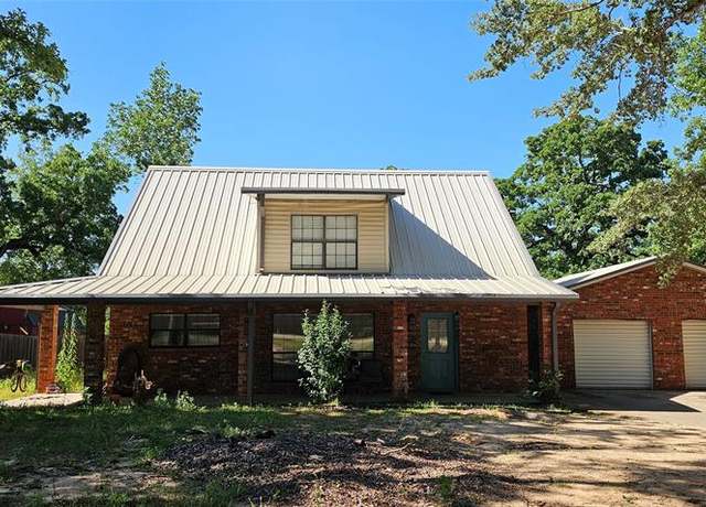 Property at 7506 Romans Rd, Athens, TX 75751, 3 beds, 2.5 baths