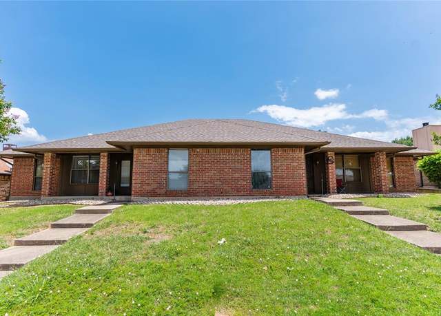 Property at 1638 Brown Trl, Hurst, TX 76054, 4 beds, 4 baths