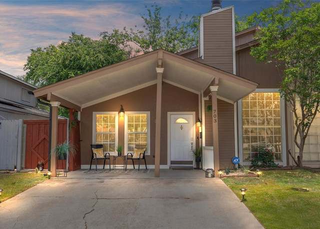Property at 703 Trinidad Dr, Grand Prairie, TX 75052, 3 beds, 2 baths