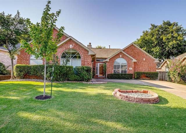 Property at 644 Shady Bridge Ln, Keller, TX 76248, 3 beds, 2 baths