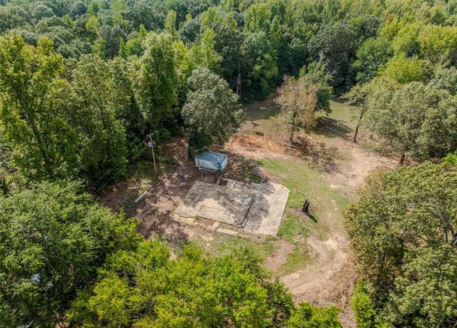 Property at 328 County Road 45300, Powderly, TX 75473