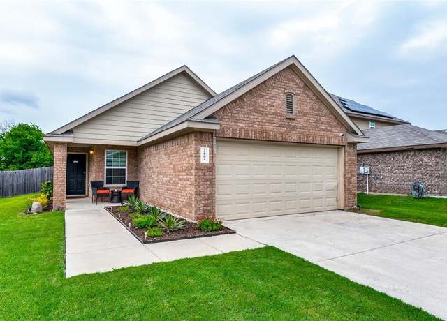 Property at 3504 Robin Rd, Ennis, TX 75119, 3 beds, 2 baths