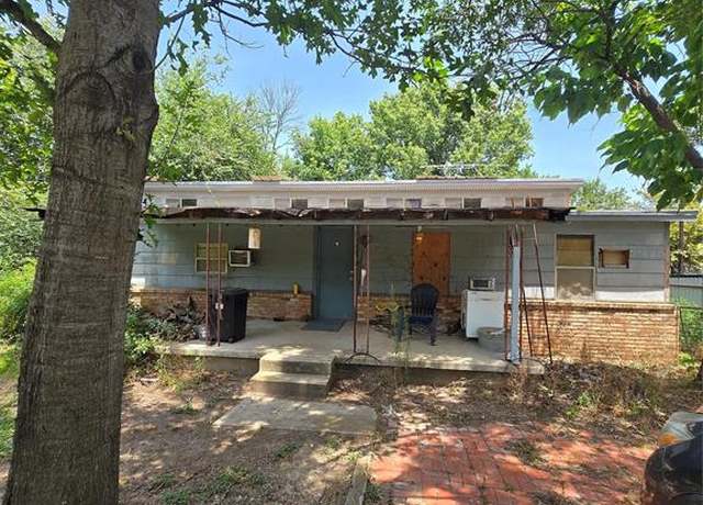 Property at 7160 Camp St, Azle, TX 76020, 3 beds, 2 baths