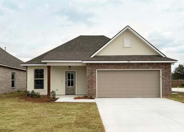 Property at 766 Crozier Dr, Bossier City, LA 71111, 4 beds, 2.5 baths