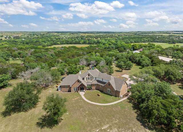 Property at 240 Stone Mountain Rd, Cresson, TX 76035, 4 beds, 2.5 baths