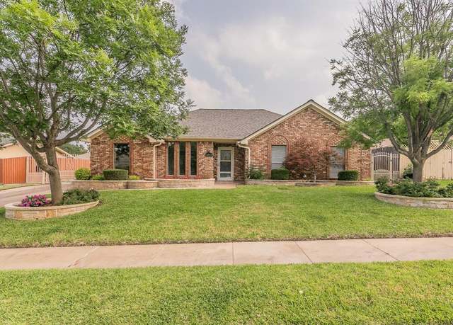 Property at 2305 Ridgewood, Bedford, TX 76021, 3 beds, 2 baths