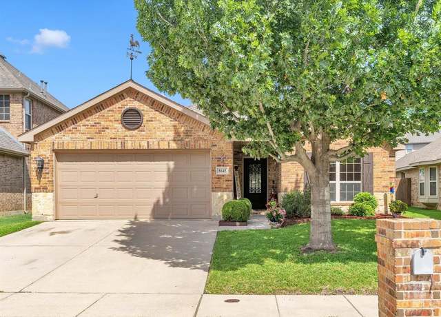 Property at 8645 Running River Ln, Fort Worth, TX 76131, 3 beds, 2 baths