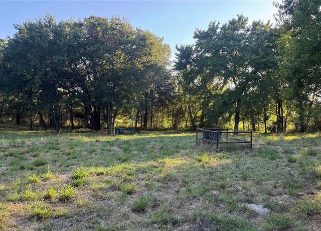 Property at 210 Forest Ln, Kemp, TX 75143