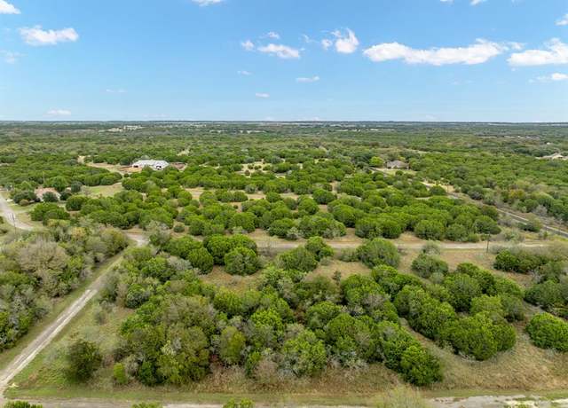 Property at 40046 Elmwood Dr, Whitney, TX 76692
