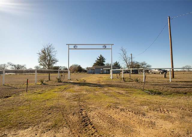 Property at 706 County Road 2295, Telephone, TX 75488